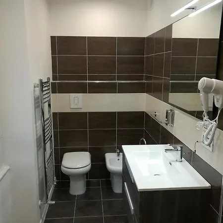 Voyage Deluxe Master Affittacamere